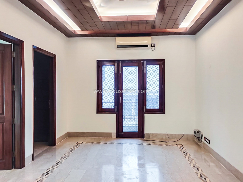 4 BHK Builder Floor For Rent in Vasant Vihar