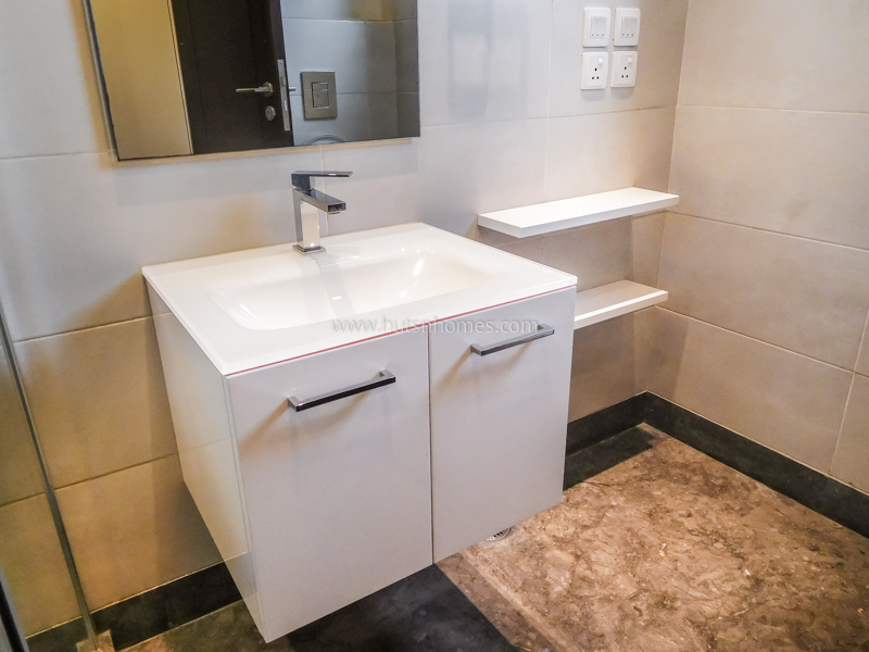 4 BHK Builder Floor For Rent in Vasant Vihar