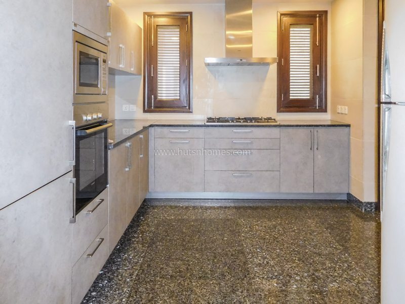 4 BHK Builder Floor For Rent in Vasant Vihar