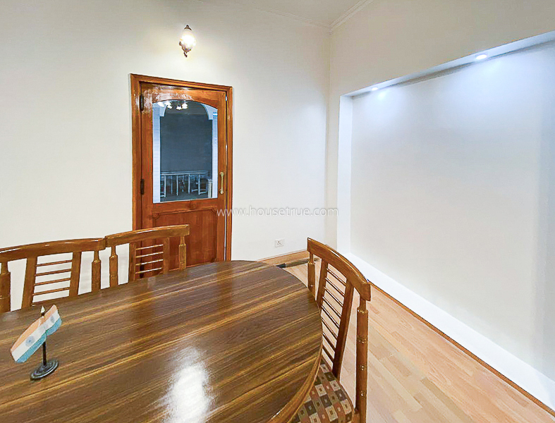 3 BHK Flat For Rent in Vasant Vihar