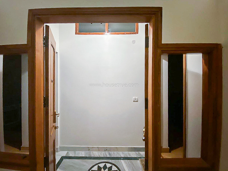 3 BHK Flat For Rent in Vasant Vihar