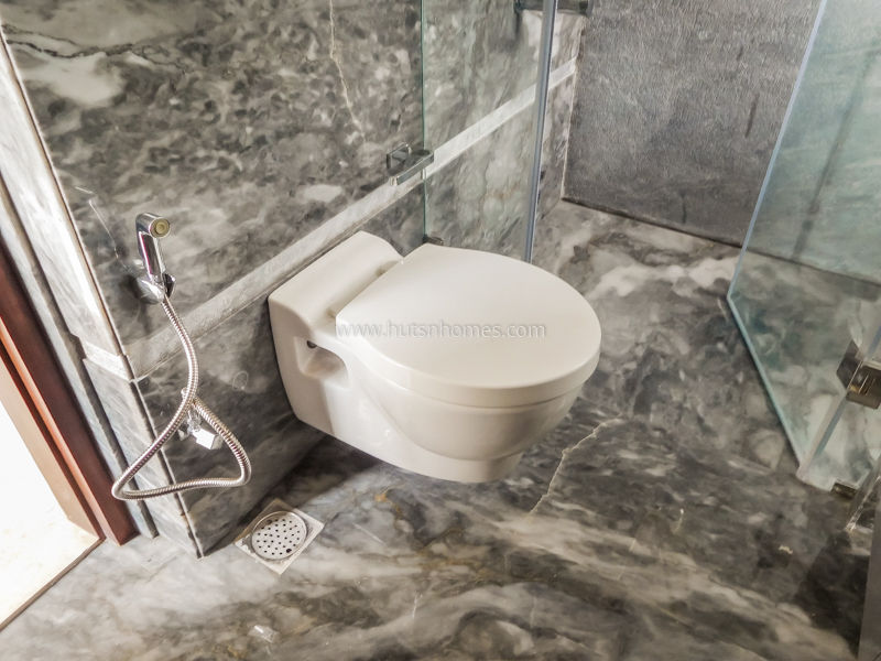 4 BHK Flat For Rent in Vasant Vihar