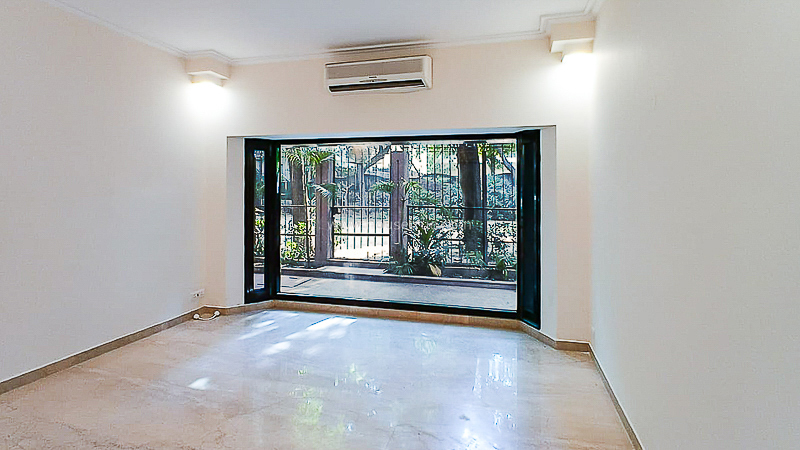 5 BHK House For Rent in West End Colony