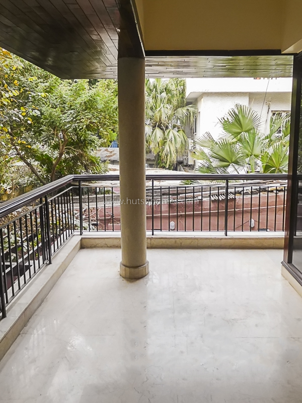 4 BHK House For Rent in West End Colony