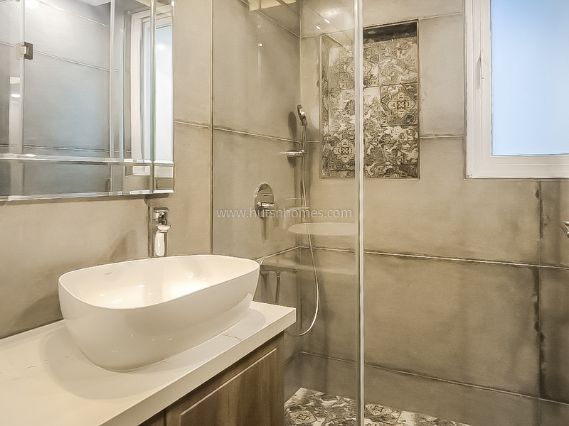 4 BHK Flat For Rent in Neeti Bagh