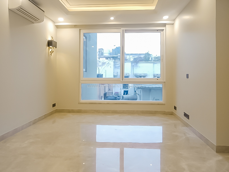 4 BHK Flat For Rent in Neeti Bagh