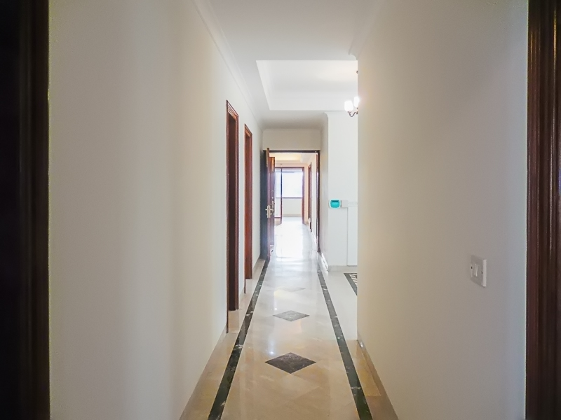 5 BHK Flat For Rent in Vasant Vihar