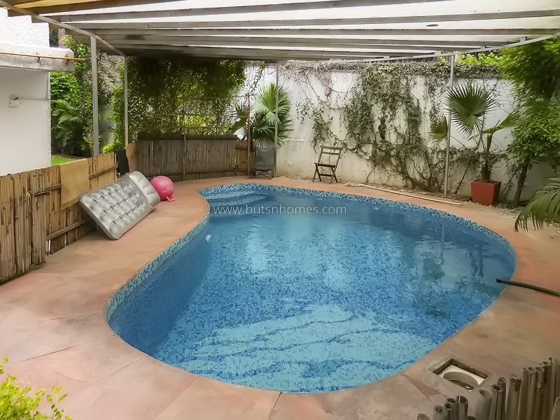 3 BHK Flat For Rent in West End Colony