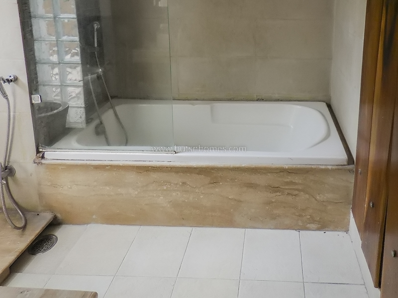 3 BHK Flat For Rent in West End Colony