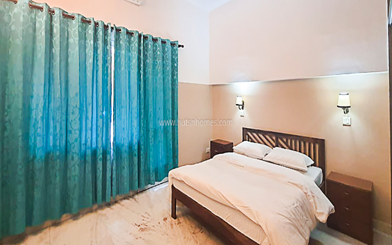 3 BHK Flat For Rent in Defence Colony