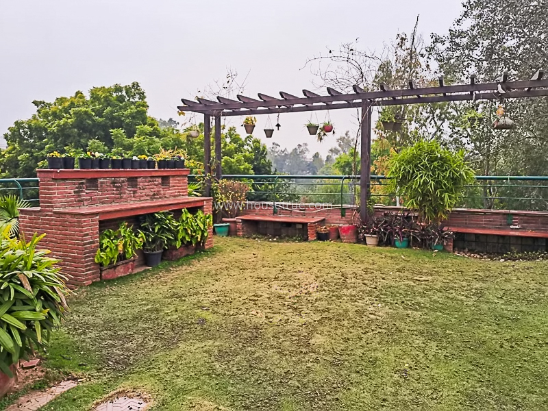 3 BHK Flat For Rent in Neeti Bagh