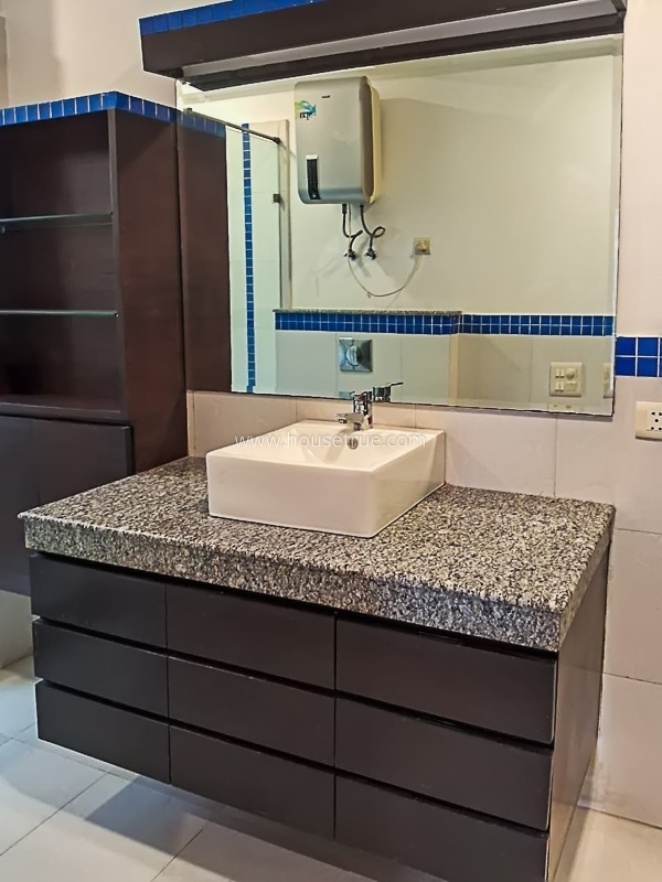 3 BHK Flat For Rent in Neeti Bagh