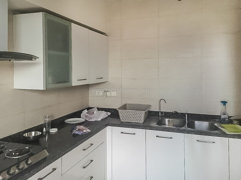 4 BHK Condo For Rent in Golf Course Road