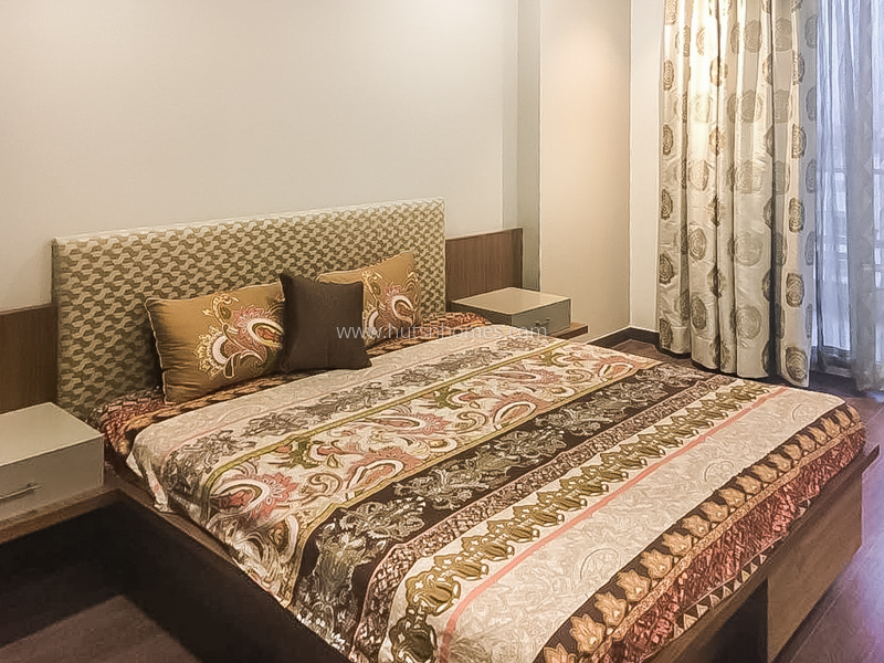4 BHK Condo For Rent in Golf Course Road