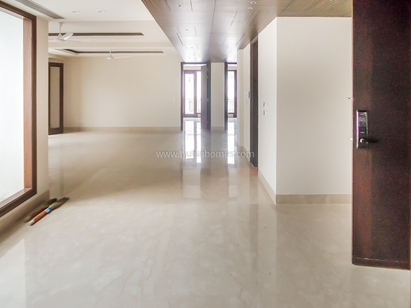4 BHK Flat For Rent in Anand Niketan
