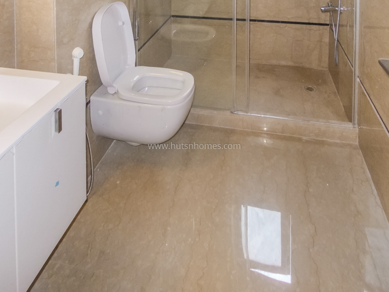 4 BHK Flat For Rent in Anand Niketan