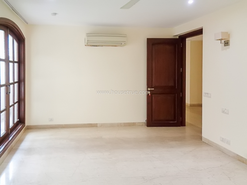 4 BHK Builder Floor For Rent in Anand Niketan