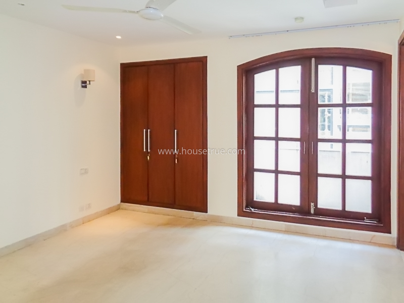 4 BHK Builder Floor For Rent in Anand Niketan