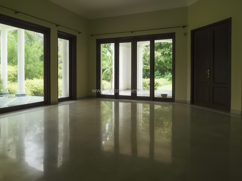 6 BHK Farm House For Sale in Westend Greens