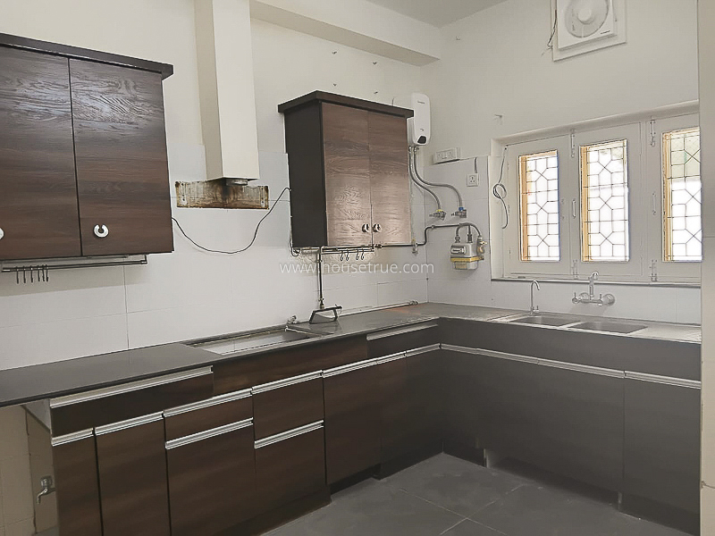 4 BHK Flat For Rent in Greater Kailash Part 1