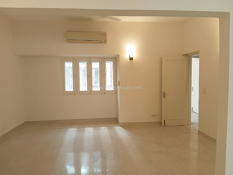 4 BHK Flat For Rent in Greater Kailash Part 1
