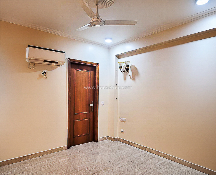 6 BHK Duplex For Rent in South Extension 2