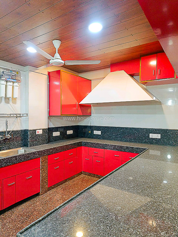 6 BHK Duplex For Rent in South Extension 2