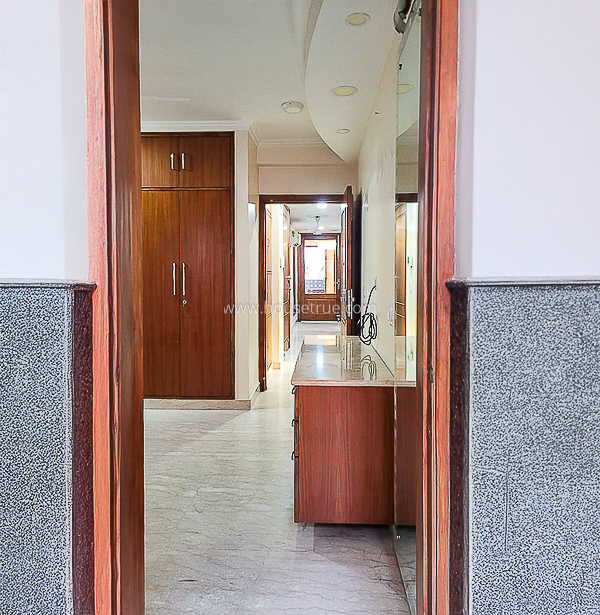 6 BHK Duplex For Rent in South Extension 2