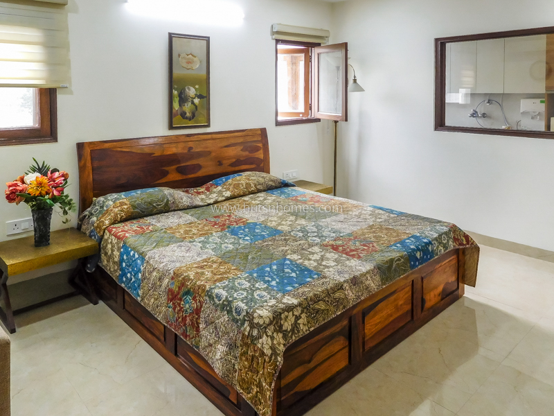 2 BHK Flat For Rent in Nizamuddin East