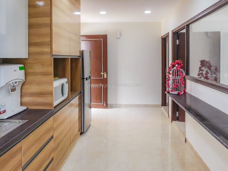 2 BHK Flat For Rent in Nizamuddin East