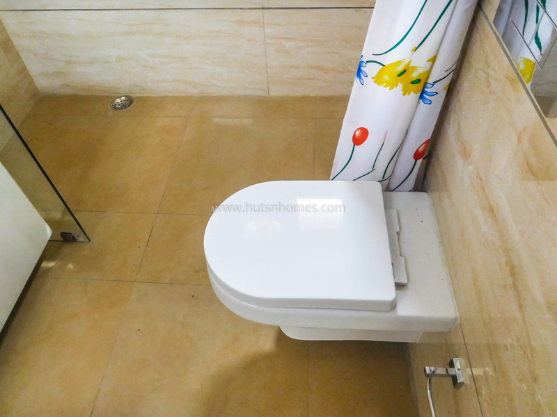 2 BHK Flat For Rent in Nizamuddin East