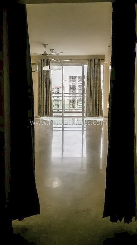 4 BHK Condo For Rent in Golf Course Road