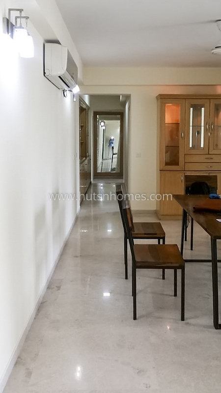 4 BHK Condo For Rent in Golf Course Road
