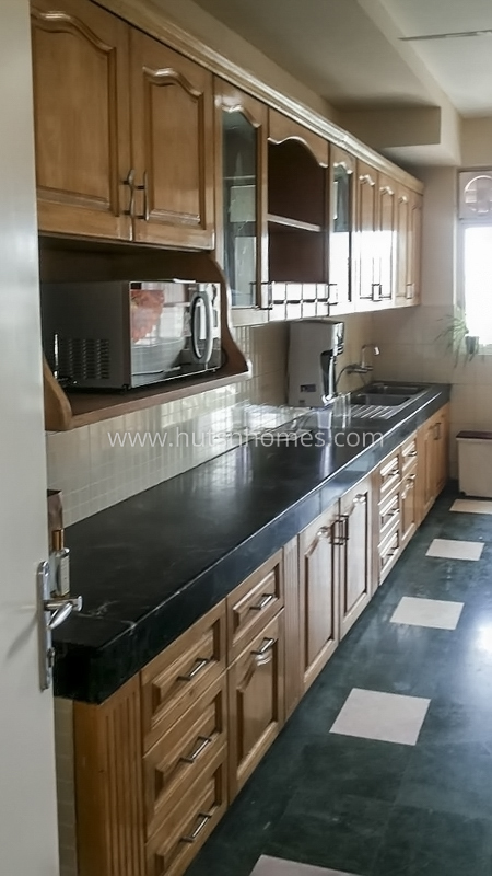 4 BHK Condo For Rent in Golf Course Road