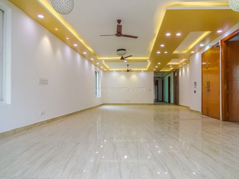4 BHK Flat For Rent in Soami Nagar