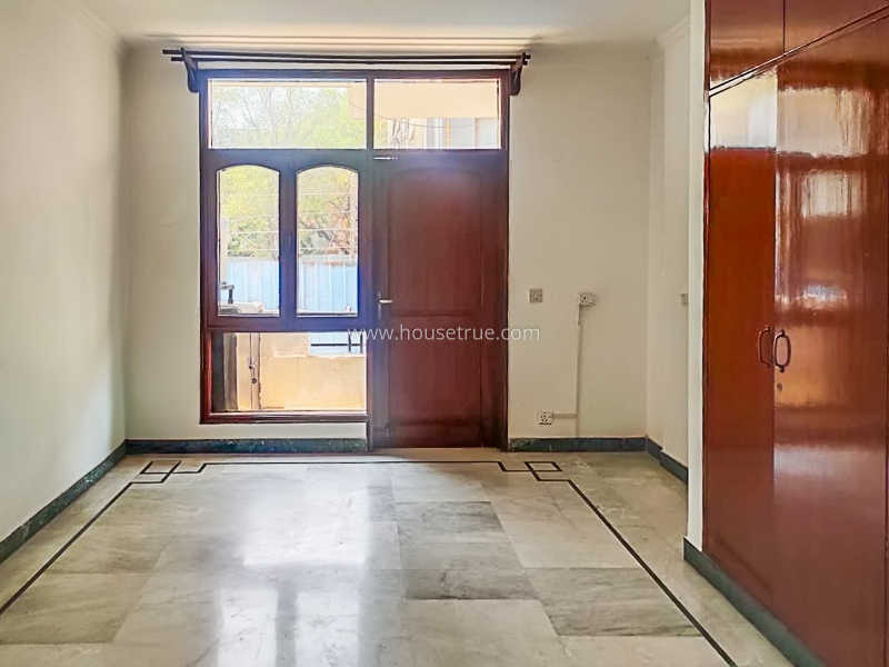 3 BHK Flat For Rent in Vasant Vihar