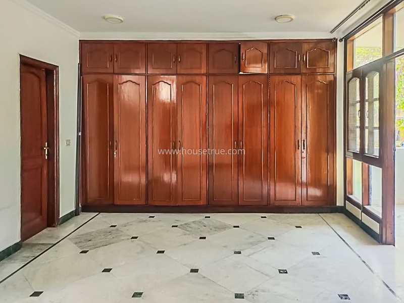 3 BHK Flat For Rent in Vasant Vihar
