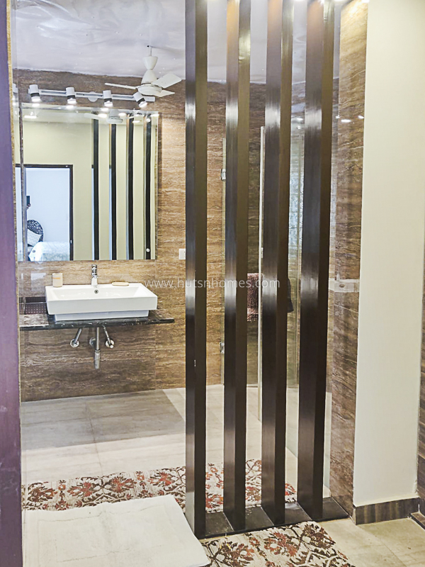 3 BHK Flat For Rent in Vasant Vihar