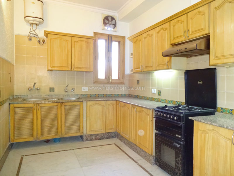 3 BHK Flat For Sale in Jor Bagh