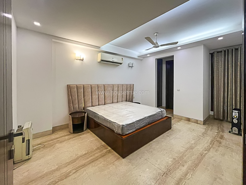 3 BHK Builder Floor For Rent in Safdarjung Enclave