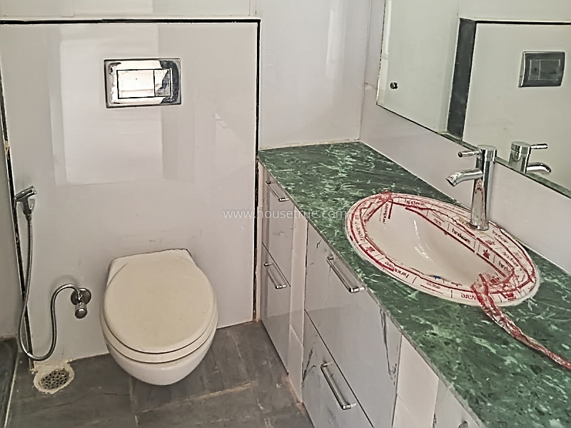 3 BHK Builder Floor For Rent in Safdarjung Enclave