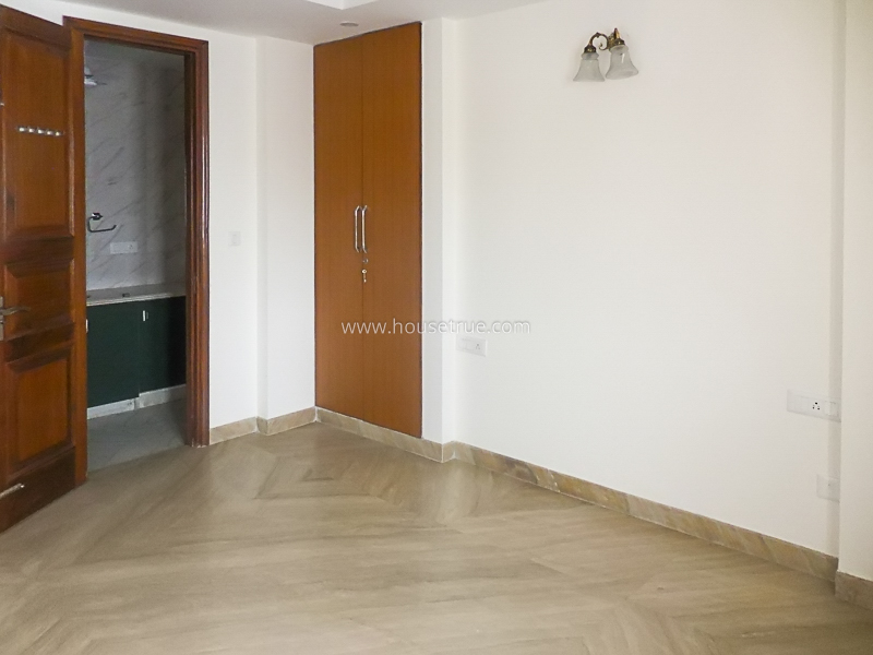 3 BHK Builder Floor For Rent in Safdarjung Enclave