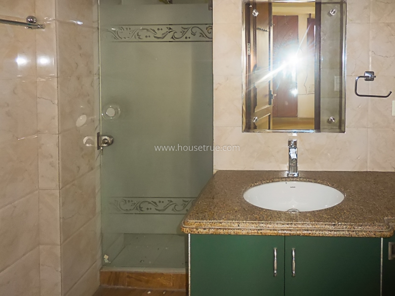3 BHK Builder Floor For Rent in Safdarjung Enclave