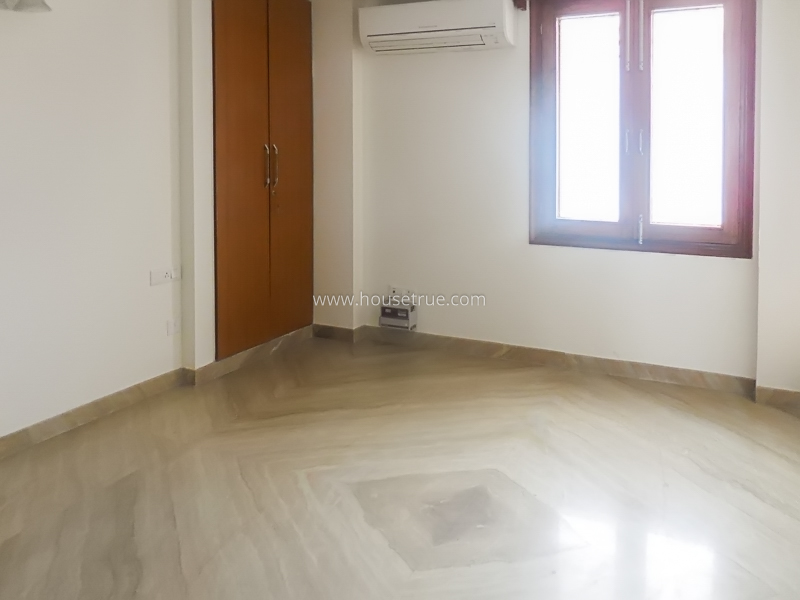 3 BHK Builder Floor For Rent in Safdarjung Enclave