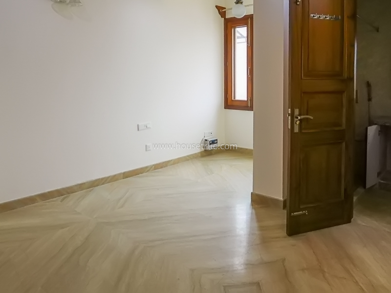 3 BHK Builder Floor For Rent in Safdarjung Enclave