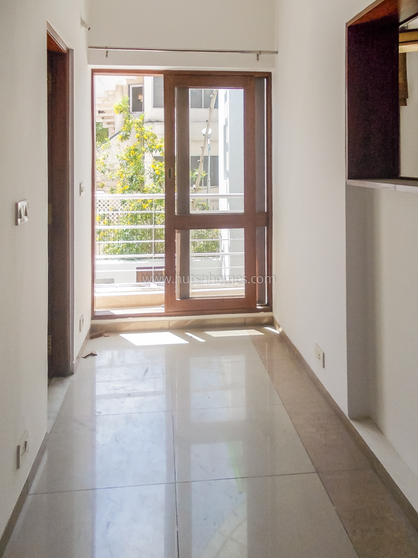 4 BHK Flat For Rent in Chanakyapuri