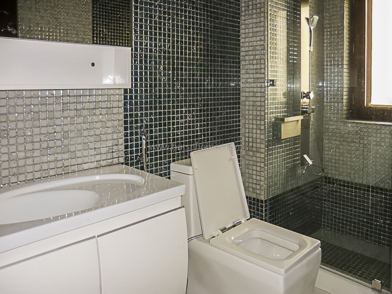 3 BHK Flat For Rent in Greater Kailash Part 1