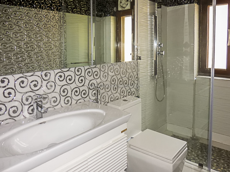 3 BHK Flat For Rent in Greater Kailash Part 1