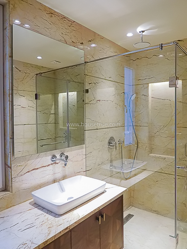 4 BHK Flat For Rent in Greater Kailash Part 1
