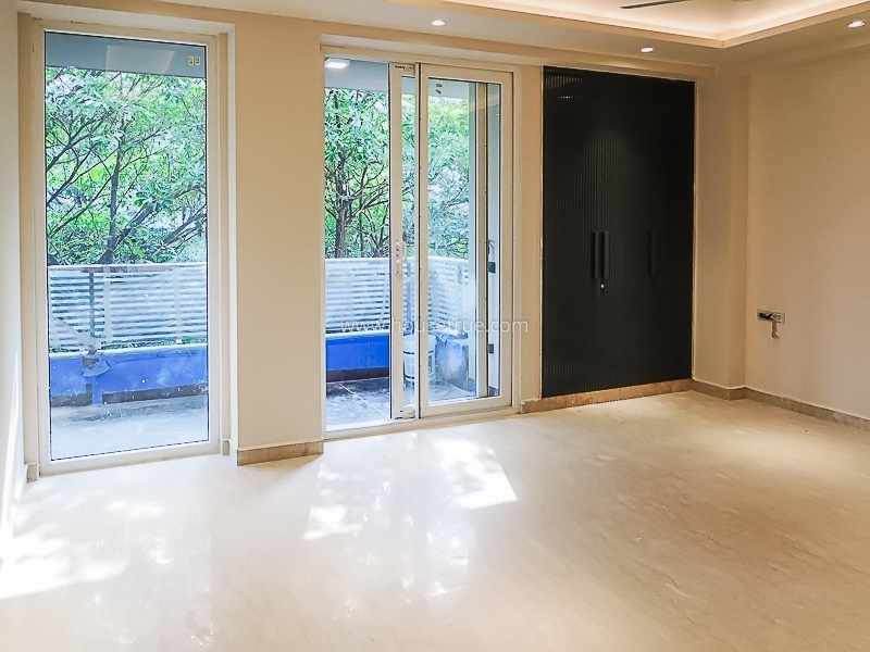 4 BHK Flat For Rent in Greater Kailash Part 1